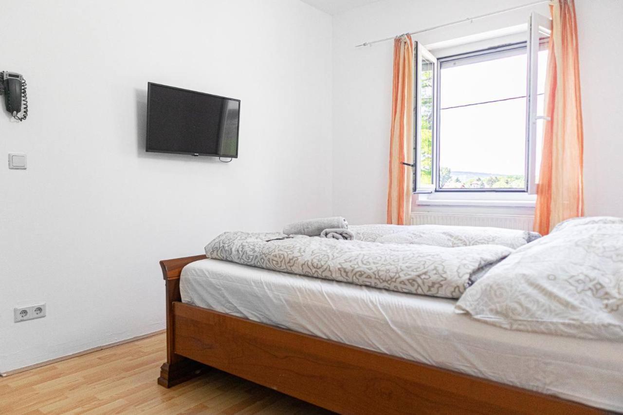 Comfortable Rooms In A Beautiful House Gd Viena Exterior foto